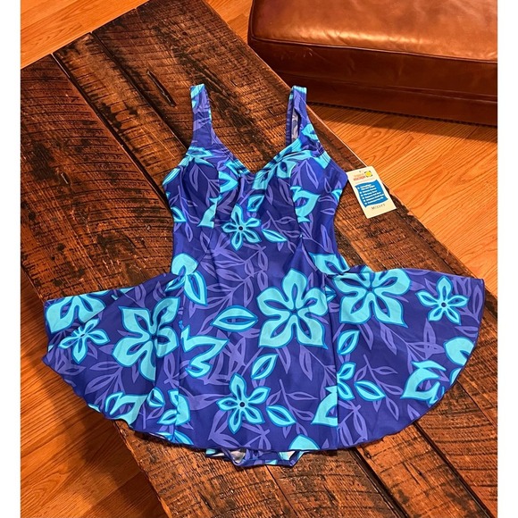 One piece Misty by beach Bay Bathing swim suit - Picture 1 of 14